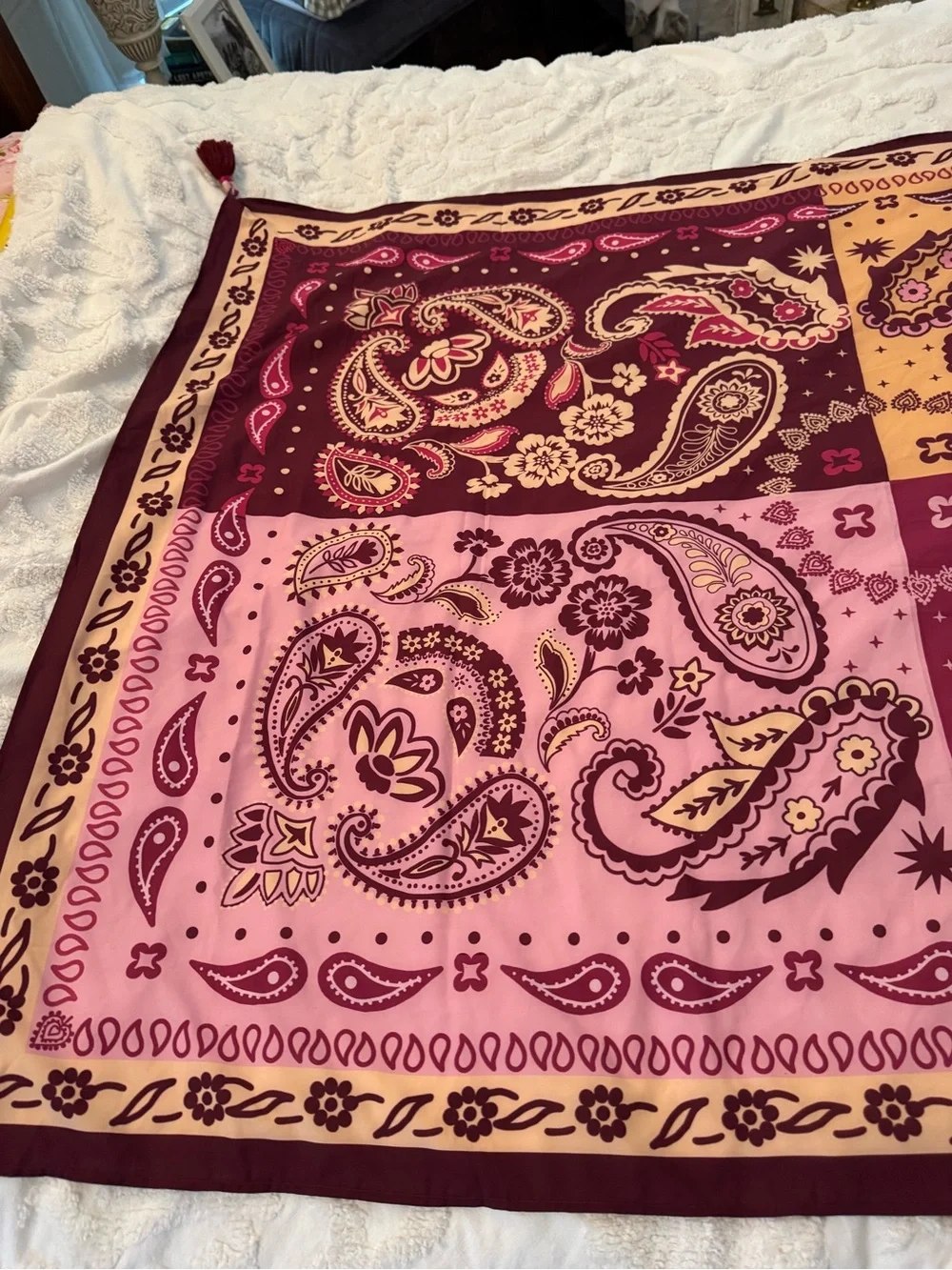 Ola Azul Beach Lab Paisley Bandana Pareo One Size Sarong Scarf Tassels